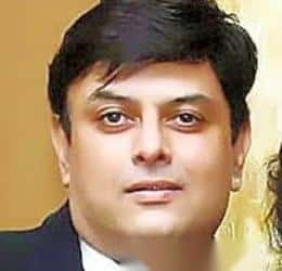Dr. Paras Shah, [object Object]