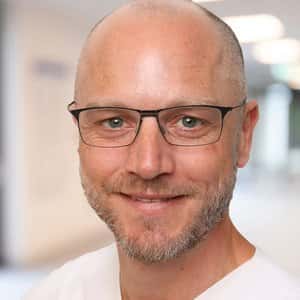 Dr. Med. Carl Kolvenbach, [object Object]
