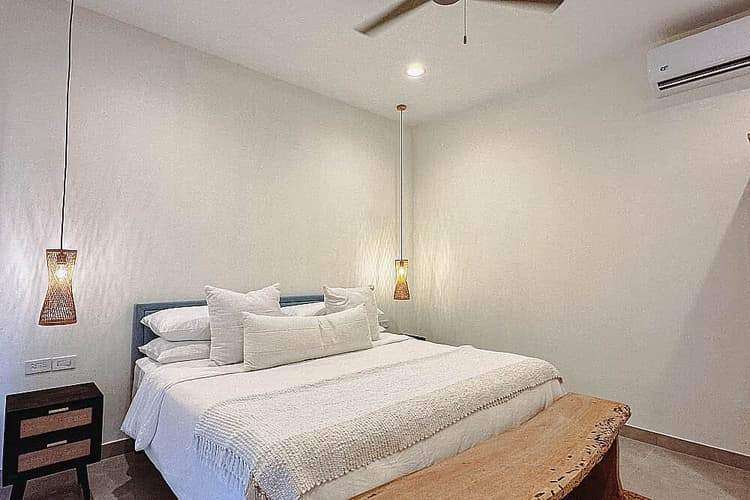 Private Room - Villa Namaste