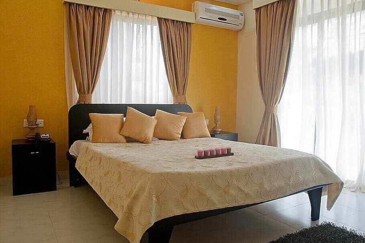 Private Deluxe Room