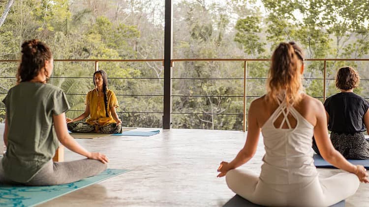 Pura Veda Gurukulum