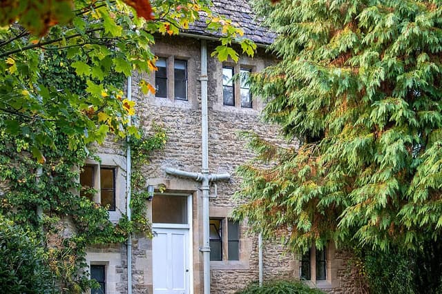 3 Day Weekend Meditation & Yoga Retreat in Oxfordshire, UK