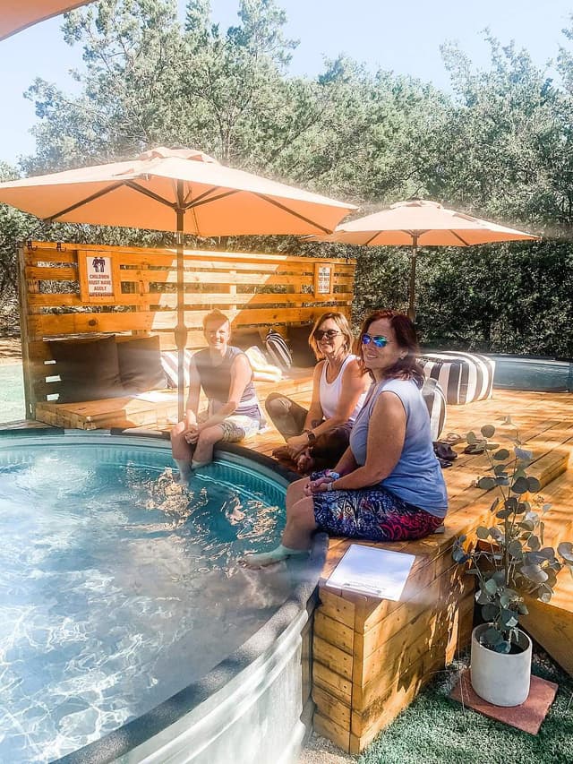 4 Day Women's Wine & Unwind Ranch Retreat in Texas, US