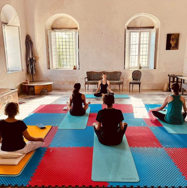 8 Day Yoga and Art Retreat on Hydra Island in Greece