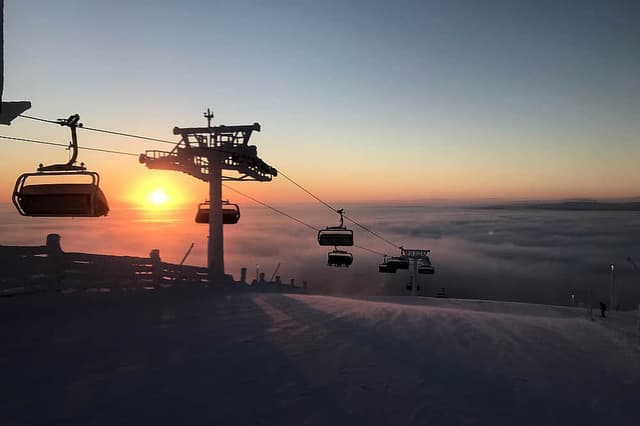 7 Day Active Base Camp - Snowboarding in Lapland, Finland
