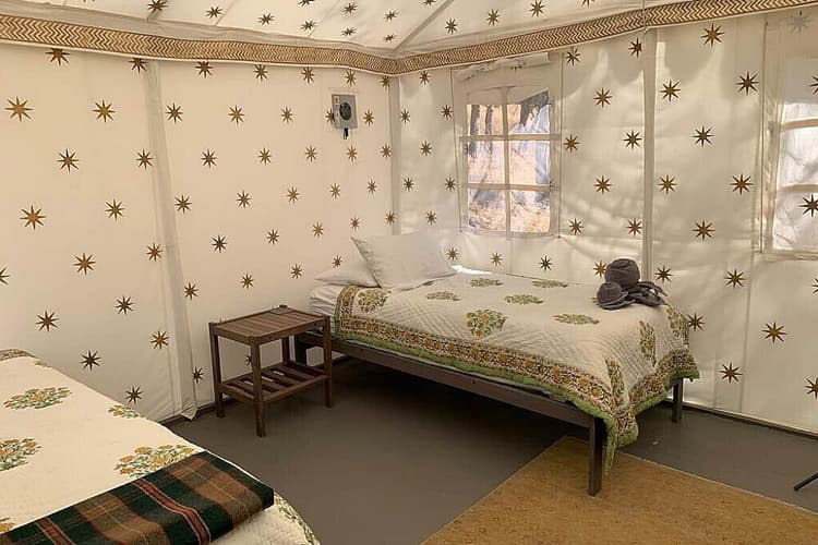 White Glamping Tent Twin XL: Single