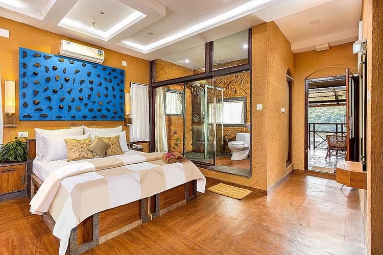 Single Room (1 person)