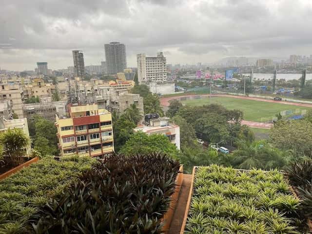 Lilavati Hospital and Research Centre