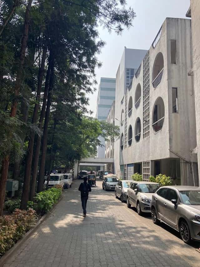 Inlaks and Budhrani Hospital